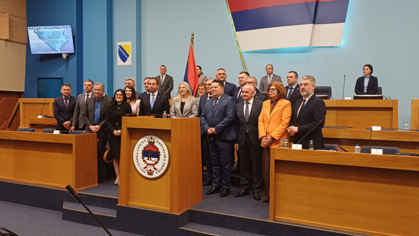 Izabrana treća Vlada Save Minića, ministri ostaju isti