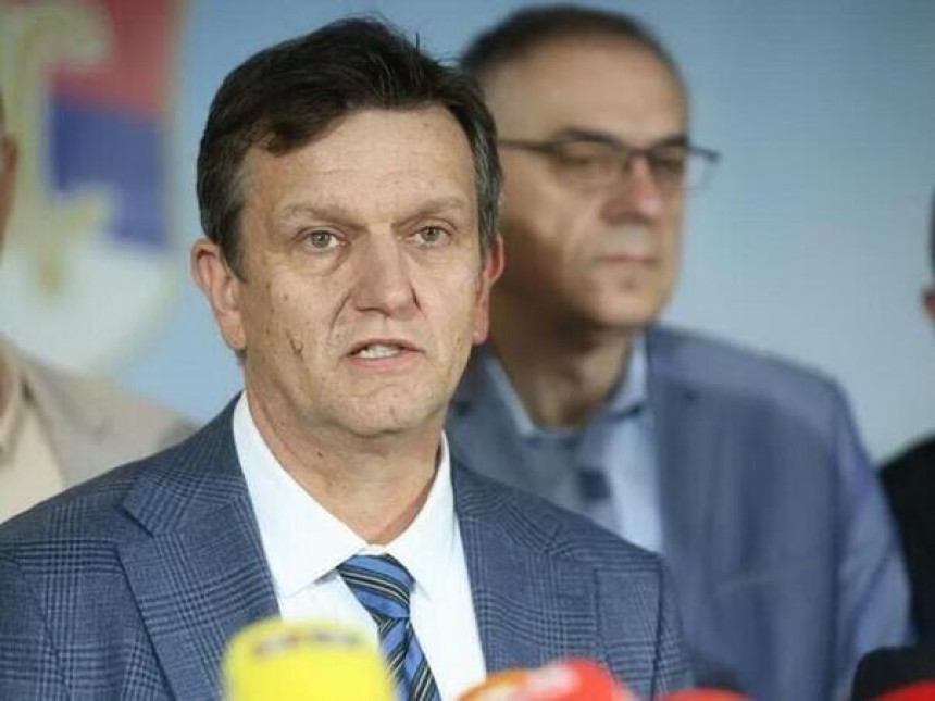 Blanuša: Srpska ide u dužničko ropstvo, ovo nije uspjeh!