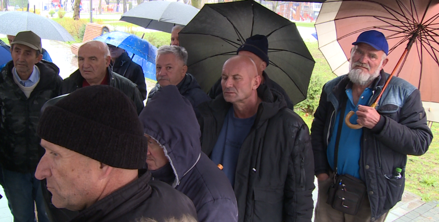 Borci ogorčeni: Sramota 4,5 marke za mjesec u ratu Borci ogorčeni: Sramota 4,5 marke za mjesec u ratu