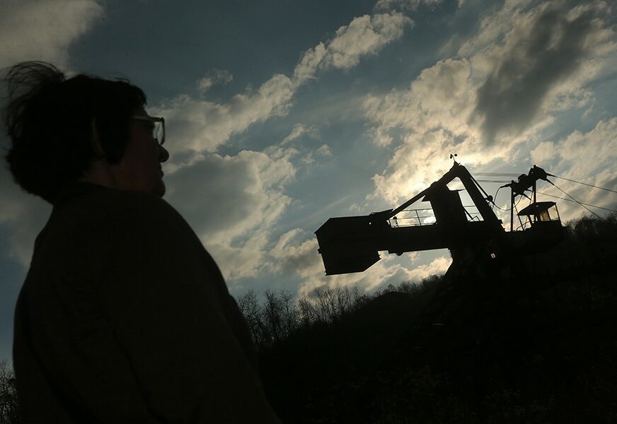 (FOTO) Spakovan OTKAZ za 600 rudara: „Ostaćemo bez otpremnina, nećemo imati od čega da živimo, a gdje naći posao u Prijedoru“