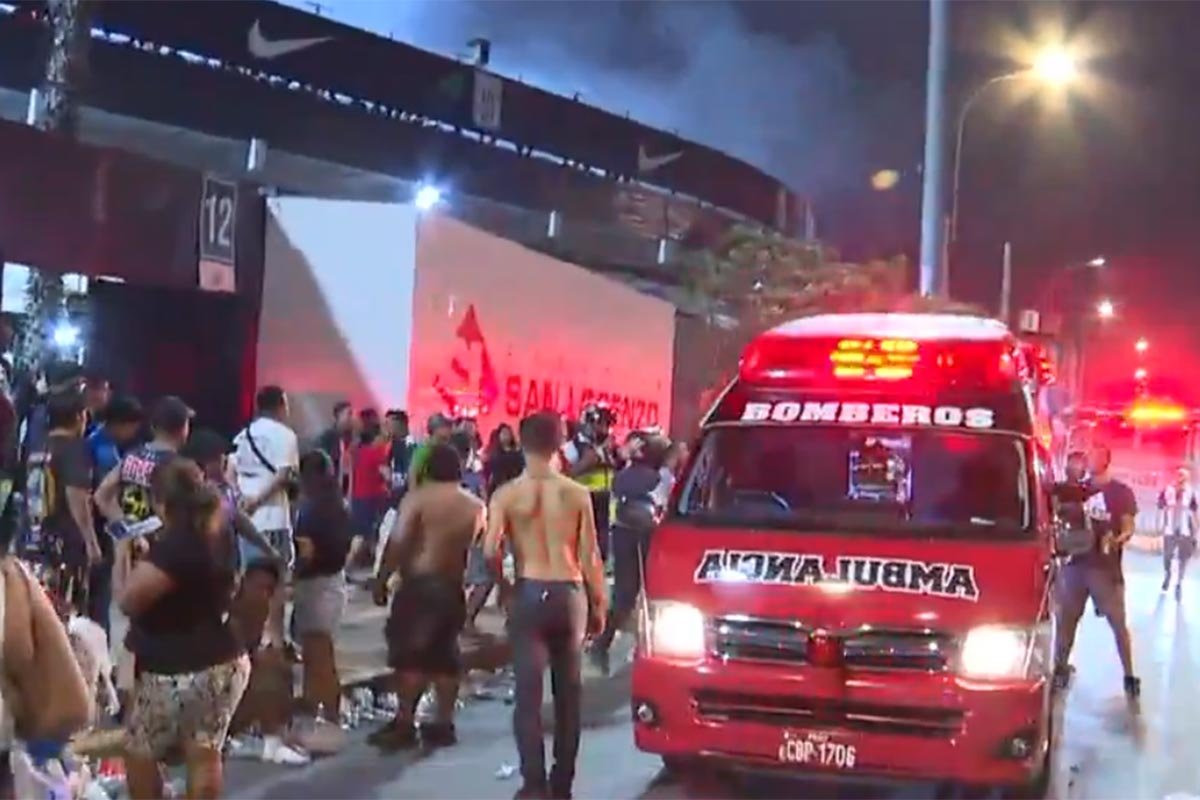 Uznemirujući snimci nakon tragedije u Limi: Klub tvrdi da se tribina nije srušila Uznemirujući snimci nakon tragedije u Limi: Klub tvrdi da se tribina nije srušila