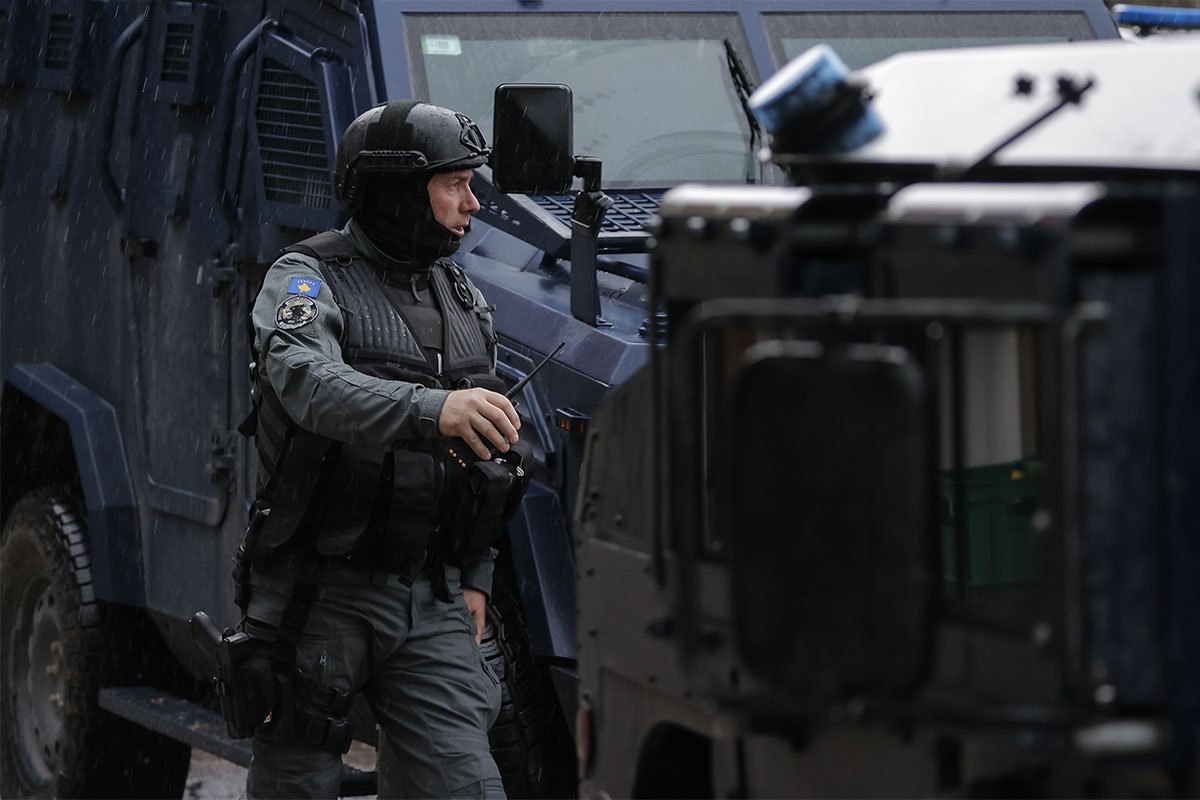 Objekti u vlasništvu Srba na Kosovu srušeni uz prisustvo policije i međunarodnih snaga