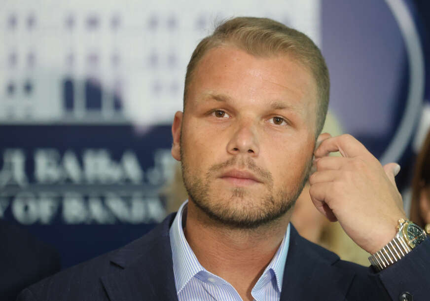 „Dogovor zavisi od Stanivukovića“ Može li OPOZICIJA u Srpskoj imati ZAJEDNIČKI nastup na izborima u oktobru „Dogovor zavisi od Stanivukovića“ Može li OPOZICIJA u Srpskoj imati ZAJEDNIČKI nastup na izborima u oktobru