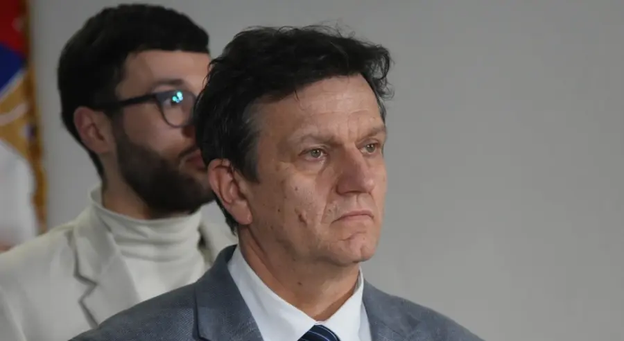 Odustaje li SDS od Branka Blanuše!?