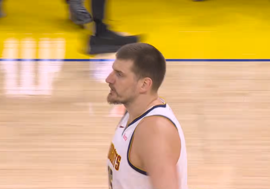 „Gledam Dončića i gledam Nikolu, Srbin je nevjerovatan“ Ovako je veliki Oskar Smit pričao o Jokiću