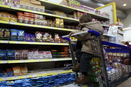 „Isplatilo bi se doći i napuniti kolica“ Hrana u Trstu JEFTINIJA NEGO U BiH, cijene su za nevjerice