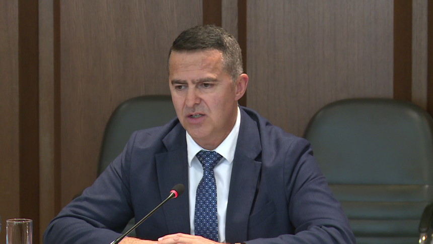 Kajganić ponovo pokušava da spriječi javno saslušanje Pašića