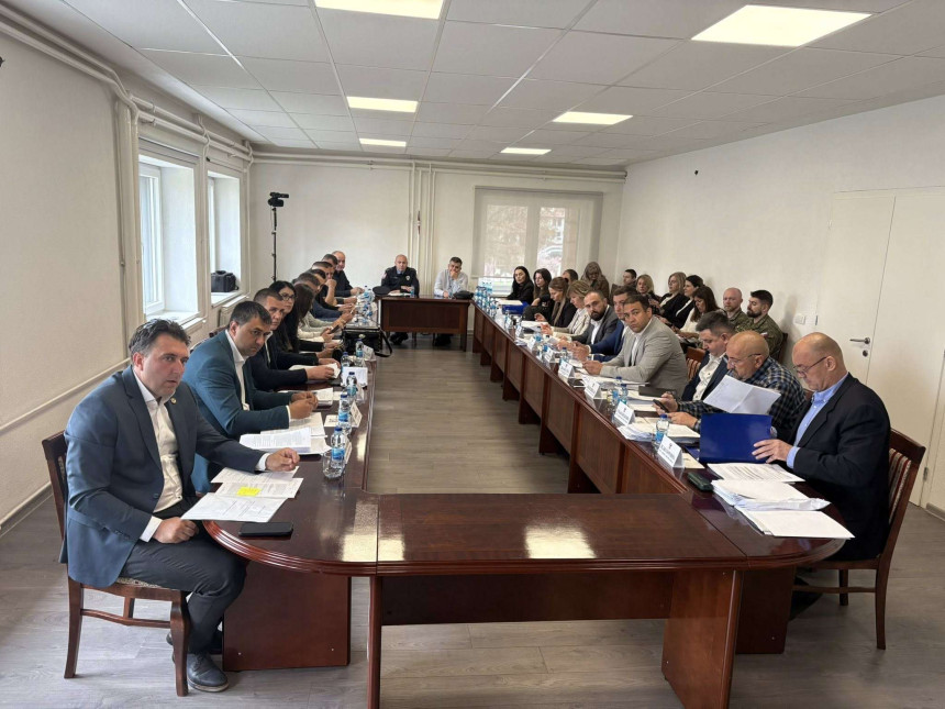 Policija saslušala odbornike SDS-a zbog pitanja o kriminalu