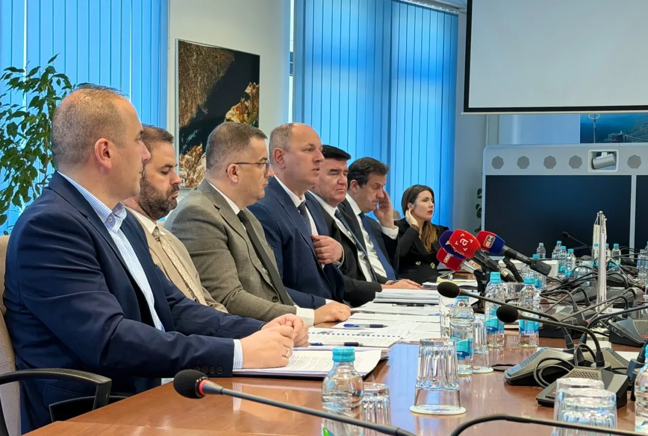 HET će se zadužiti za još 25 miliona maraka za radove na HE Dabar