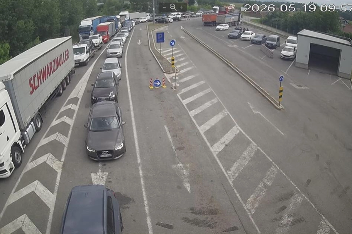 Zbog mosta u Gradišci gužve u Gradini i Kozarskoj Dubici: „Haos, kolaps“ (FOTO)
