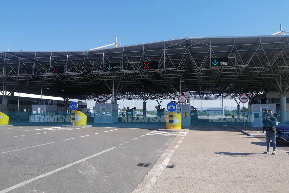 Nesvakidašnja scena u Gradišci, konačno bez gužve na granici (FOTO, VIDEO)