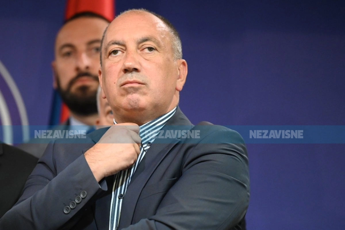Igor Crnadak objavio prijedlog za opoziciju, predložio kandidate Igor Crnadak objavio prijedlog za opoziciju, predložio kandidate