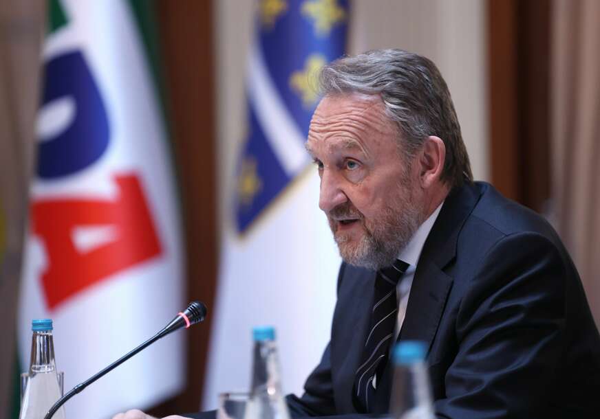 SDA podržava mandat OHR u BiH „Sve drugo gura državu u blokade i konflikte“