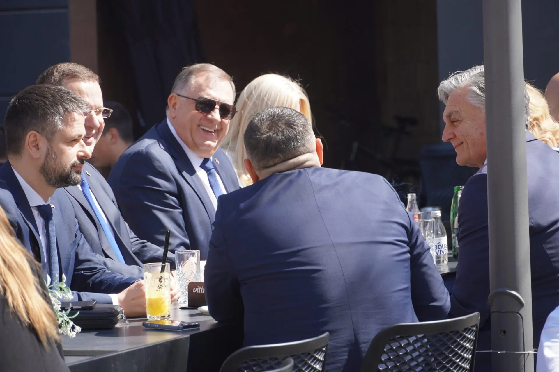 Dodikova dvostruka igra