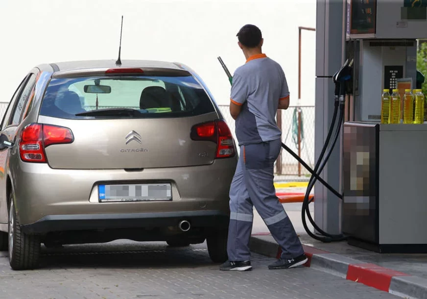Je li ovo realno? Cijena barela opet u porastu, pogledajte ŠTA SPREMAJU DOMAĆI NAFTAŠI
