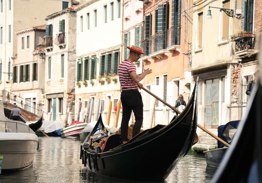 Venecija i Dolce far niente: Kad svaki talas priča priču, a kamen pjeva poeziju