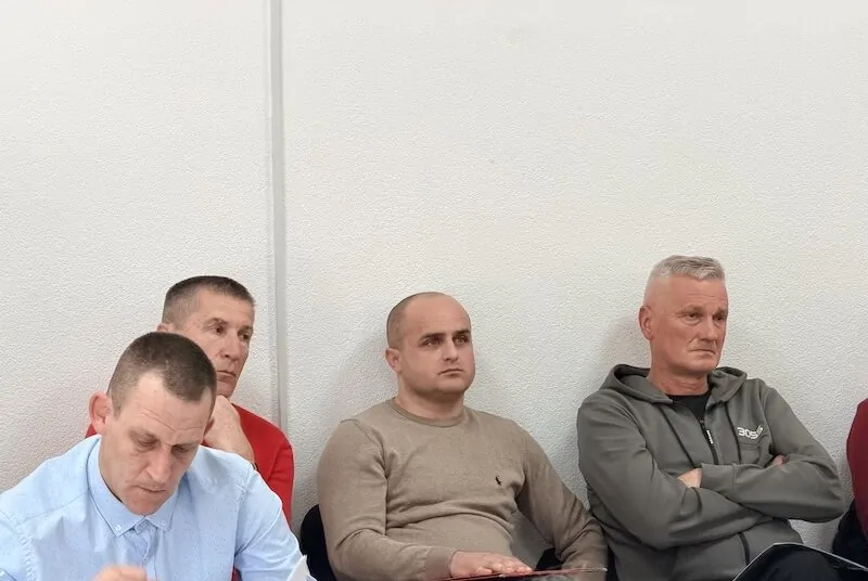 U Gacku se ne smiruje: Mještani prijete blokadama