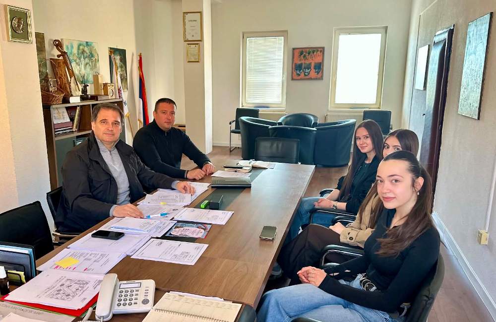 Opština Gacko podržava maturante Srednjoškolskog centra u organizaciji maturske večeri