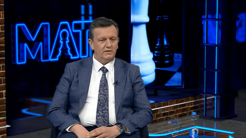 Potreban je dogovor opozicije, režim pobjeđujemo samo ako stanemo u jednu kolonu! Potreban je dogovor opozicije, režim pobjeđujemo samo ako stanemo u jednu kolonu!