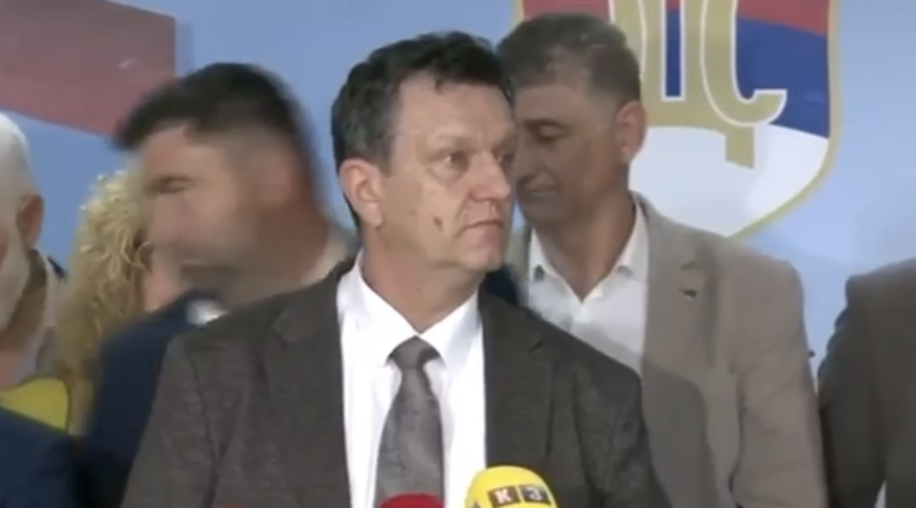 Blanušta navodno demantovao Petrovića, ovaj napustio pres