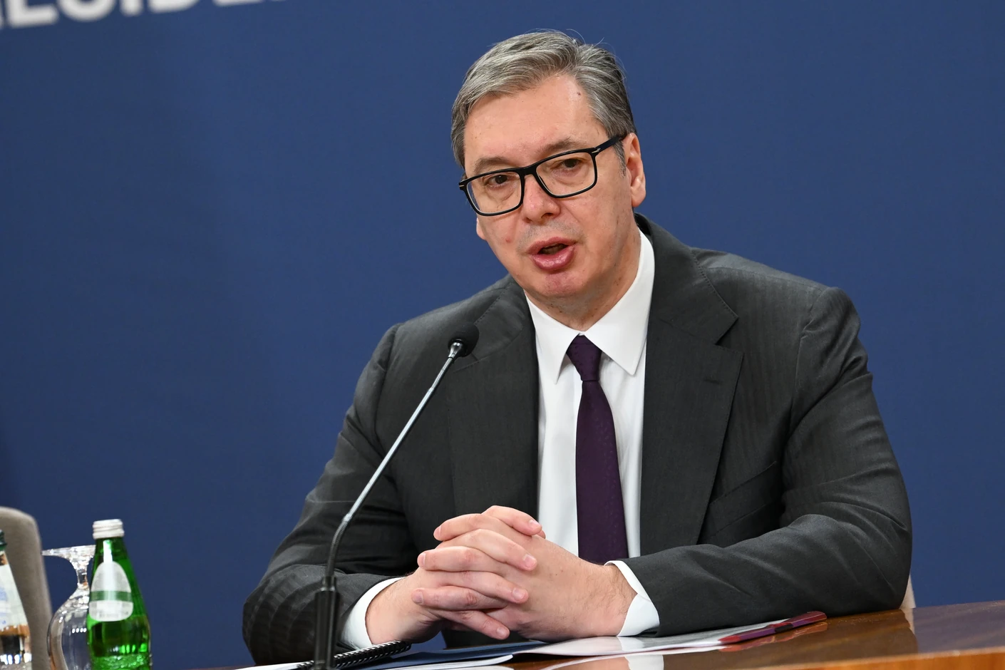 Nakon blamaže u Tivtu Vučić izjavio da ne želi zvaničan doček ni ispraćaj Nakon blamaže u Tivtu Vučić izjavio da ne želi zvaničan doček ni ispraćaj